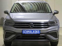 Pyrite silver (metallic) Gebraucht 2024 VW Tiguan Allspace Move SUV | 35.950 € (Fairer Preis)