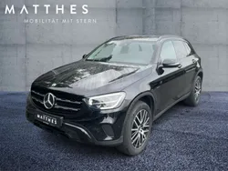 Schwarz Gebraucht 2021 Mercedes GLC300e Night SUV | 29.441 € (Guter Preis)
