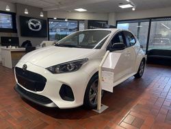 Lunar white Neu 2025 Mazda 2 Exclusive-Line Kleinwagen | 25.490 € (Fairer Preis)