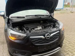 Schwarz Gebraucht 2019 Opel Crossland Limited SUV | 10.000 € (Guter Preis)