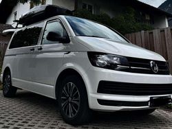Weiß Gebraucht 2017 VW T6 Trendline Van | 31.999 € (Teuer)