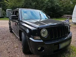 Schwarz Gebraucht 2010 Jeep Patriot SUV | 6.800 € (Teuer)