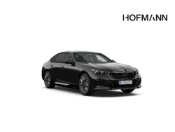 Saphirschwarz metallic Neu 2025 BMW i5 Limousine | 73.280 € (Fairer Preis)
