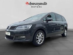 Grau Gebraucht 2021 VW Sharan Highline Van / Kleinbus | 27.900 € (Fairer Preis)