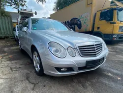 Grau Gebraucht 2008 Mercedes E200 Limousine | 3.999 € (Fairer Preis)