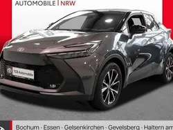Marlingrau metallic/dach schwarz Gebraucht 2024 Toyota C-HR Team SUV | 34.989 € (Guter Preis)