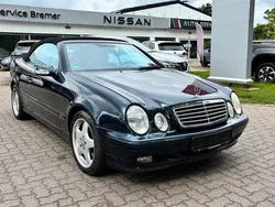 Blau Gebraucht 2000 Mercedes CLK230 Cabrio | 3.000 € (Guter Preis)