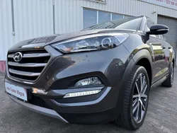 Grau Gebraucht 2018 Hyundai Tucson Passion SUV | 17.980 € (Fairer Preis)