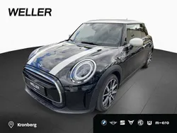 Midnight black ii (schwarz) Gebraucht 2024 Mini Cooper Kleinwagen | 26.450 € (Fairer Preis)