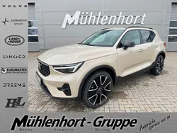 Gold Gebraucht 2024 Volvo XC40 Ultra SUV | 41.900 € (Etwas zu teuer)