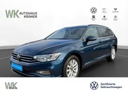Blau Gebraucht 2024 VW Passat Business Kombi | 30.990 € (Guter Preis)
