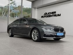 Grau Gebraucht 2016 BMW 750L Sport Line Limousine | 29.490 € (Guter Preis)
