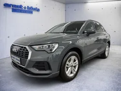 Nanograu metallic (metallic) Gebraucht 2022 Audi Q3 Ambiente SUV | 32.890 € (Fairer Preis)