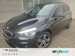 Black sapphire Gebraucht 2015 BMW 218 Performance Van / Kleinbus | 13.440 € (Fairer Preis)