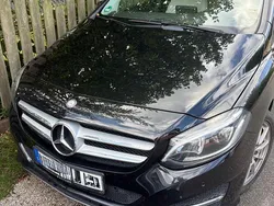 Schwarz Gebraucht 2016 Mercedes B200 Van / Kleinbus | 8.500 € (Guter Preis)