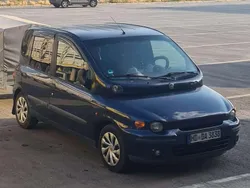 Blau Gebraucht 2002 Fiat Multipla Van / Kleinbus | 3.500 €