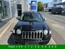 Black (metallic) Gebraucht 2008 Jeep Compass Sport SUV | 3.999 € (Etwas zu teuer)
