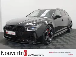 Mythosschwarz metallic (black), metallic Gebraucht 2021 Audi RS6 Advanced Kombi | 99.950 € (Etwas zu teuer)