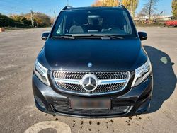Schwarz Gebraucht 2015 Mercedes V250 Van / Kleinbus | 31.500 € (Fairer Preis)