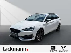 Weiss Gebraucht 2024 Cupra Leon Kombi | 36.990 € (Guter Preis)