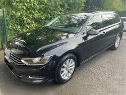 Schwarz Gebraucht 2015 VW Passat Comfortline Kombi | 13.499 € (Fairer Preis)