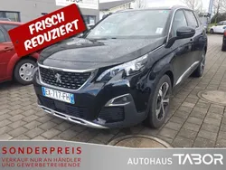 Lackierung schwarz perla nera/ Gebraucht 2018 Peugeot 5008 Allure GT-Line Van / Kleinbus | 12.985 € (Superpreis)