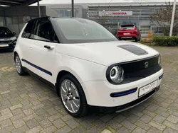 Honda e