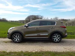 Grün Gebraucht 2016 Kia Sportage GT-Line SUV | 16.999 € (Fairer Preis)