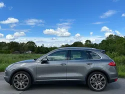 Grau Gebraucht 2013 Porsche Cayenne S SUV | 24.900 € (Guter Preis)