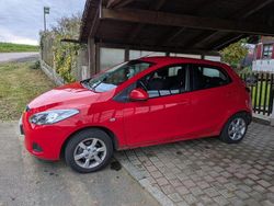 Rot Gebraucht 2008 Mazda 2 Limousine | 2.100 € (Guter Preis)
