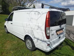 Weiß Gebraucht 2010 Mercedes Vito Van / Kleinbus | 7.499 €