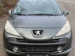 Grau Gebraucht 2008 Peugeot 207 Sport Limousine | 3.499 € (Fairer Preis)