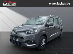 Grau Gebraucht 2021 Toyota Proace Verso City Kombi | 30.900 € (Teuer)