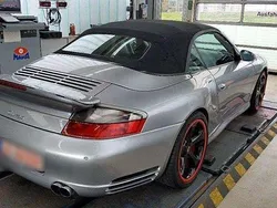Silber Gebraucht 2004 Porsche 996 Turbo Cabrio | 57.000 €