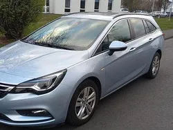 Silber Gebraucht 2018 Opel Astra Dynamic Kombi | 7.000 € (Guter Preis)