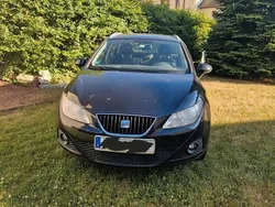 Schwarz Gebraucht 2011 Seat Ibiza ST Kombi | 2.500 €