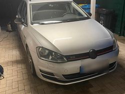 Silber Gebraucht 2014 VW Golf VII Kombi | 9.000 € (Fairer Preis)