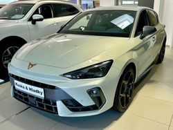 Grau Gebraucht 2024 Cupra Leon Limousine | 38.800 €