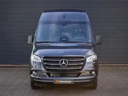 Tenoritgrau Gebraucht 2024 Mercedes Sprinter Van | 59.500 € (Guter Preis)