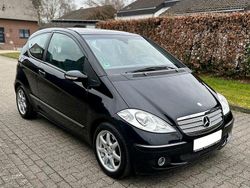 Schwarz Gebraucht 2006 Mercedes A200 Avantgarde Van / Kleinbus | 2.999 € (Teuer)