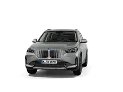 Gebraucht 2024 BMW iX1 Luxury Line SUV | 52.780 € (Teuer)