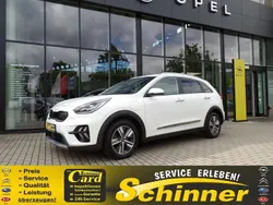 Weiß Gebraucht 2022 Kia Niro Spirit SUV | 24.690 € (Fairer Preis)