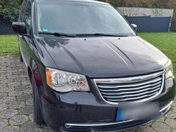 Schwarz Gebraucht 2016 Chrysler Grand Voyager Van / Kleinbus | 15.000 €