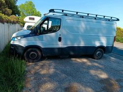 Weiß Gebraucht 2018 Iveco Daily Van / Kleinbus | 11.000 €