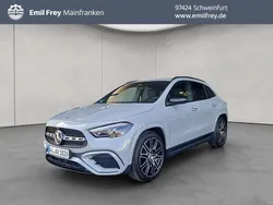 Grau Gebraucht 2025 Mercedes GLA180 AMG SUV | 42.900 € (Fairer Preis)