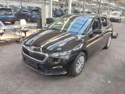 Schwarz Gebraucht 2023 Skoda Scala Ambition Kleinwagen | 19.489 € (Guter Preis)