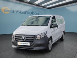 Weiß Gebraucht 2024 Mercedes Vito Van / Kleinbus | 34.649 € (Fairer Preis)