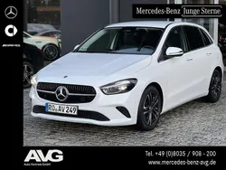 Weiß Gebraucht 2024 Mercedes B180 Progressive Van / Kleinbus | 35.800 € (Etwas zu teuer)