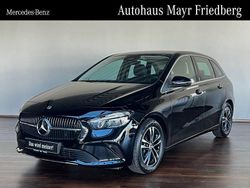 Lack kosmosschwarz Gebraucht 2024 Mercedes B200 Advanced Van / Kleinbus | 30.869 € (Guter Preis)