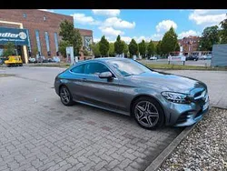 Grau Gebraucht 2021 Mercedes C220 Coupé | 36.500 € (Fairer Preis)